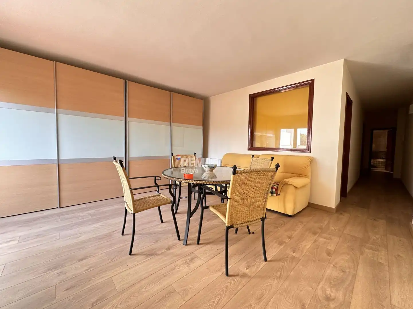 Wohnzimmer von Maisonette zum Verkauf in Figueres mit Klimaanlage, Heizung und Terrasse