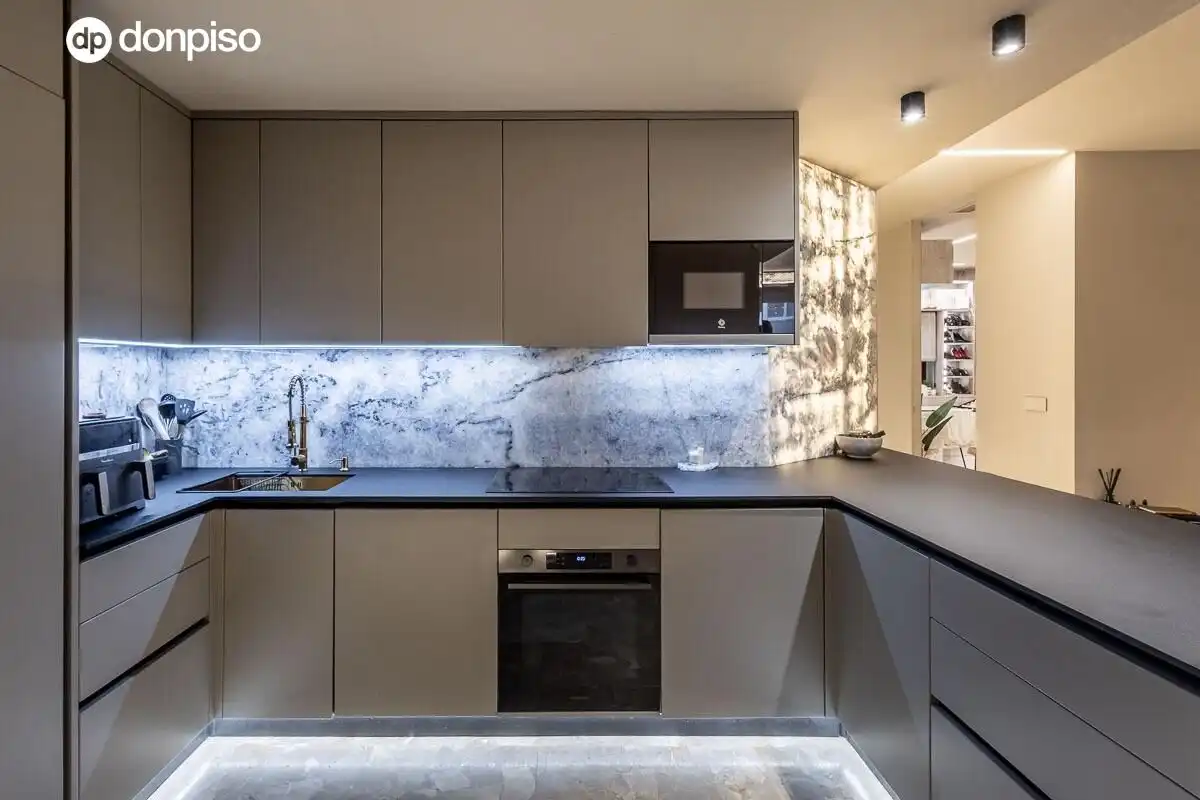 Appartamento con ascensore in vendita a Avenida de la Constitución 20, imagen 7