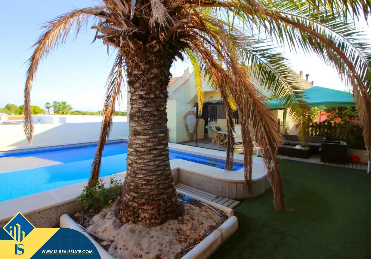 Chalet con piscina en venta en Orihuela Costa, imagen 27