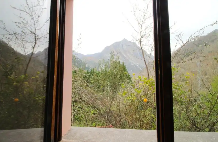 Garden of Houses for sale in Amieva  with Heating