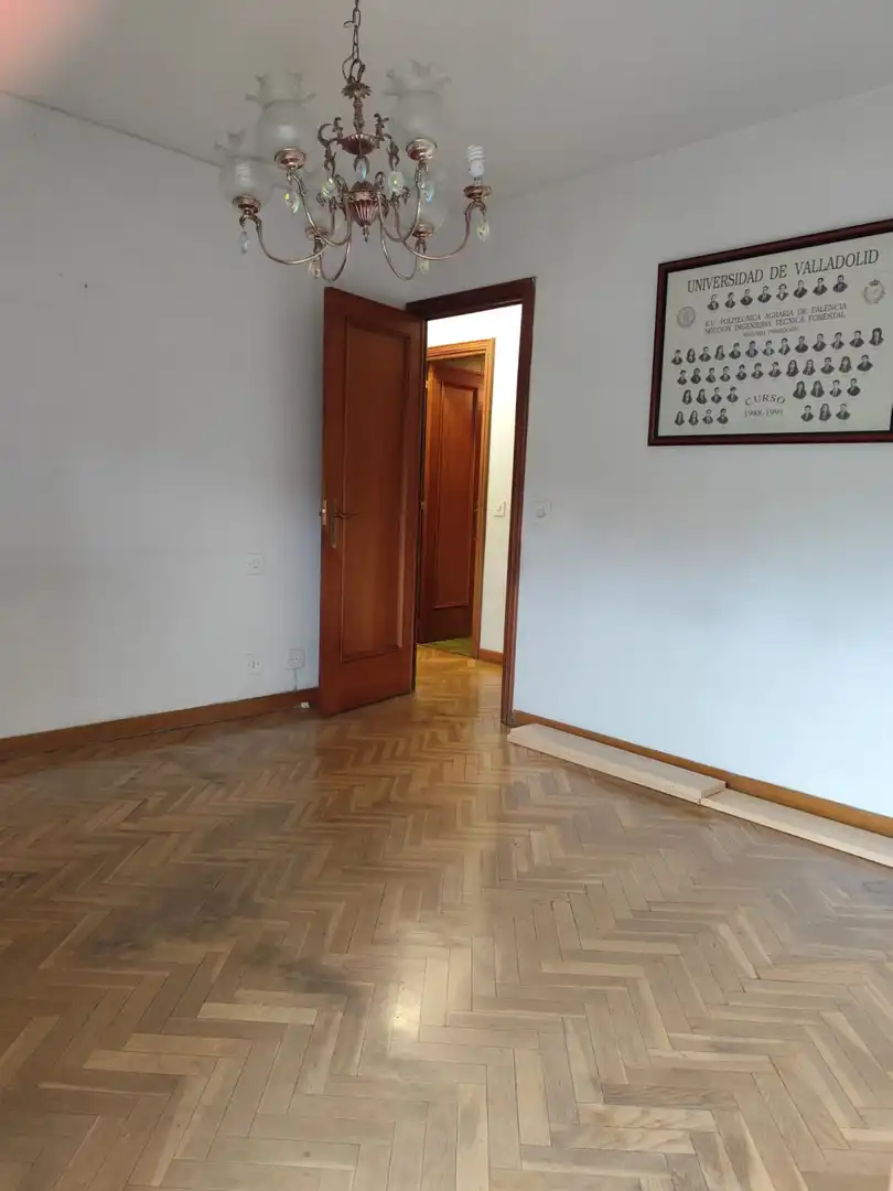 Flat for sale in Valladolid  with Heating, Terrace and Storage room
