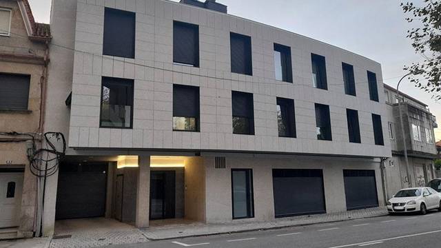 Garaje en Venta en Avenida de la Atlántida en Alcabre