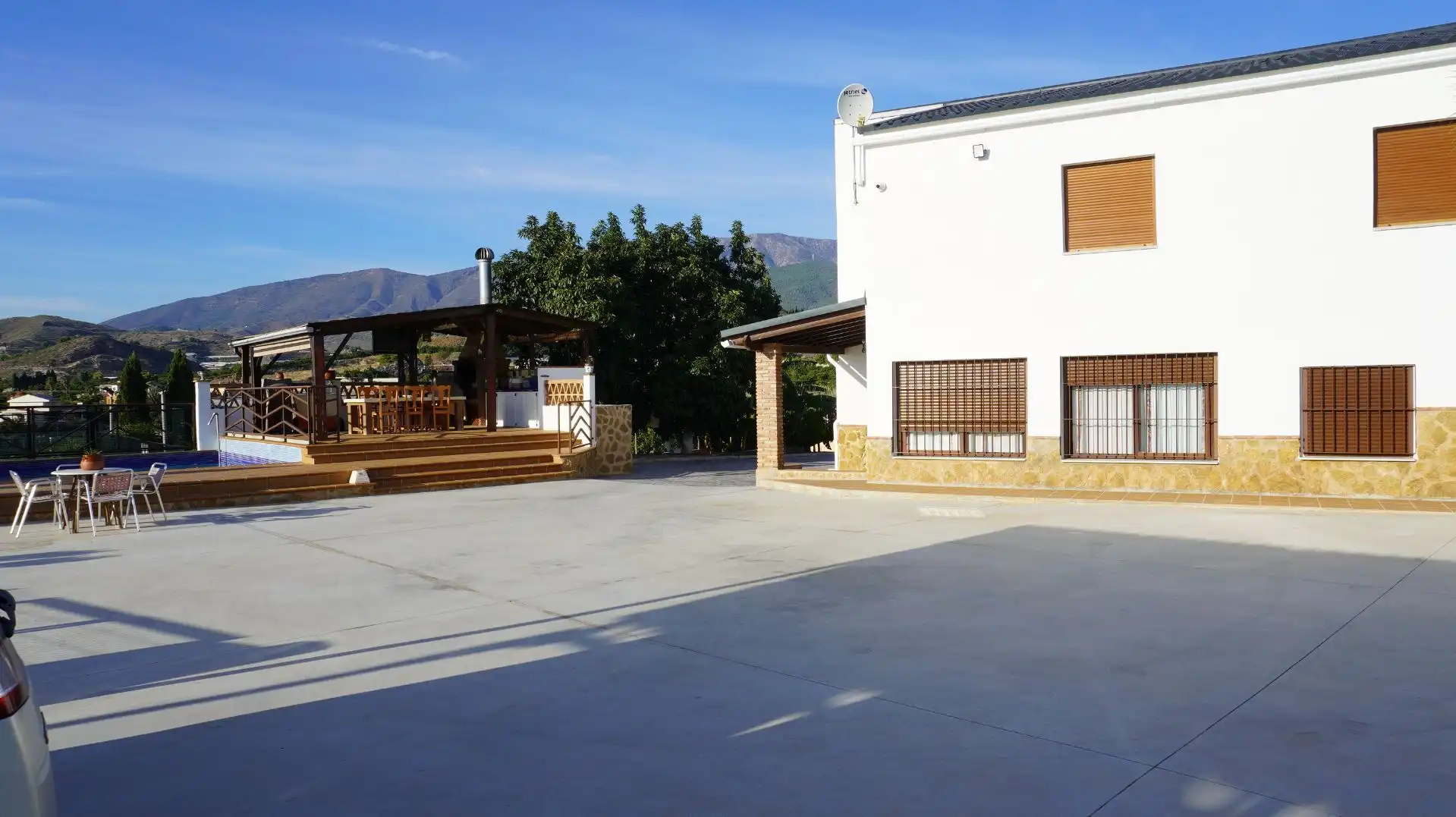 Vista exterior de Finca rústica en venda en Motril amb Aire condicionat, Terrassa i Traster