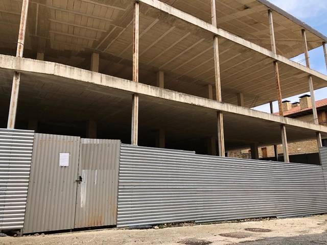 Edificio en Venta en Calle Condesa de la Vega del Pozo en Dicastillo