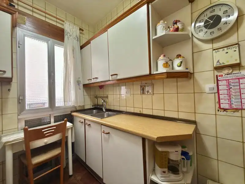 Cuina de Pis en venda en Madrid amb Aire condicionat, Calefacció i Moblat