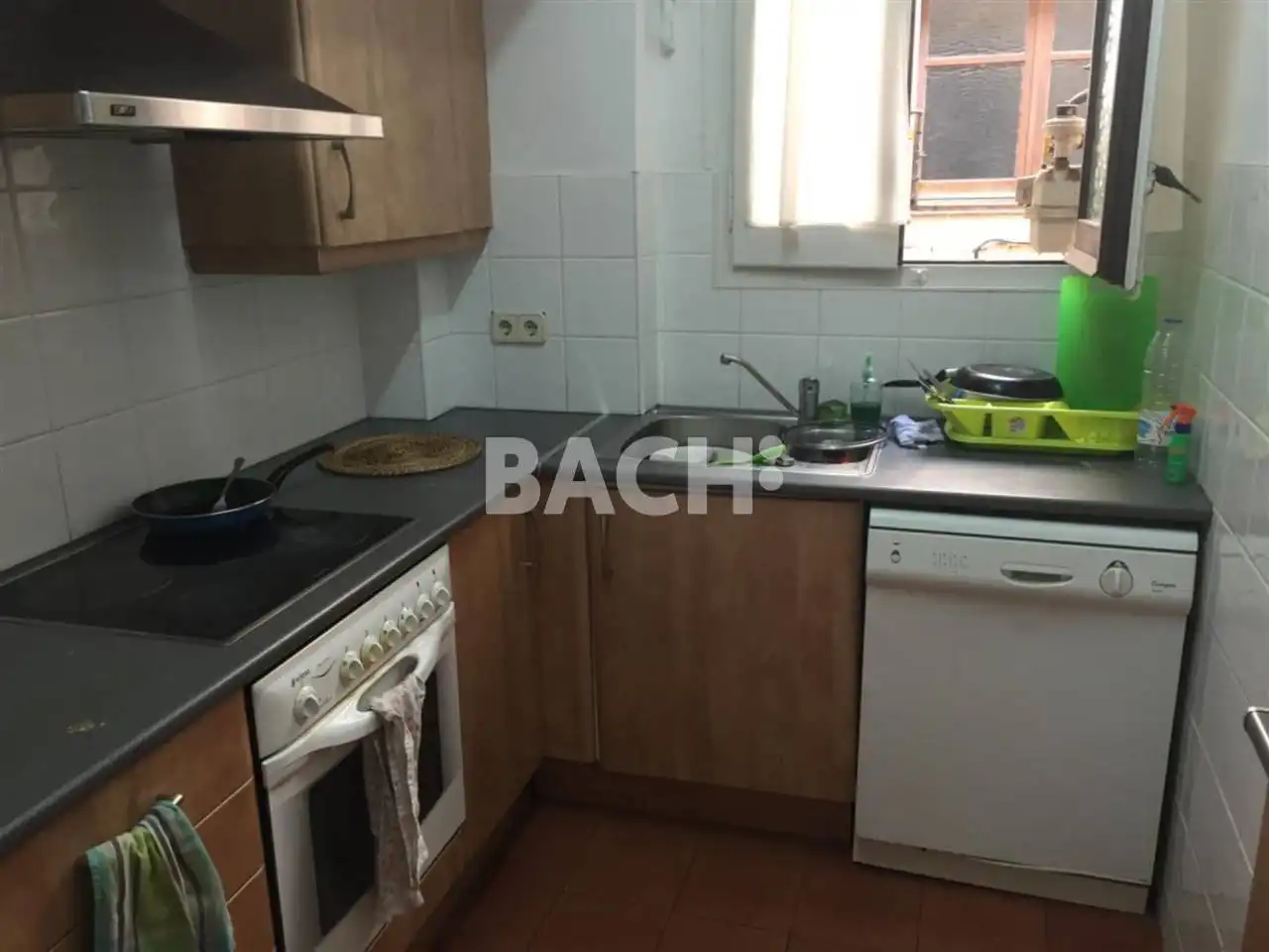 Küche von Wohnung zum Verkauf in Vic mit Heizung und Möbliert
