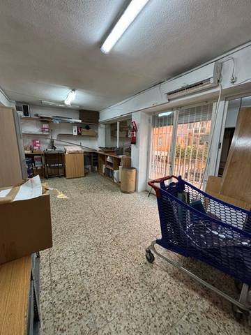 Local comercial en Venta en Palomeras Sureste