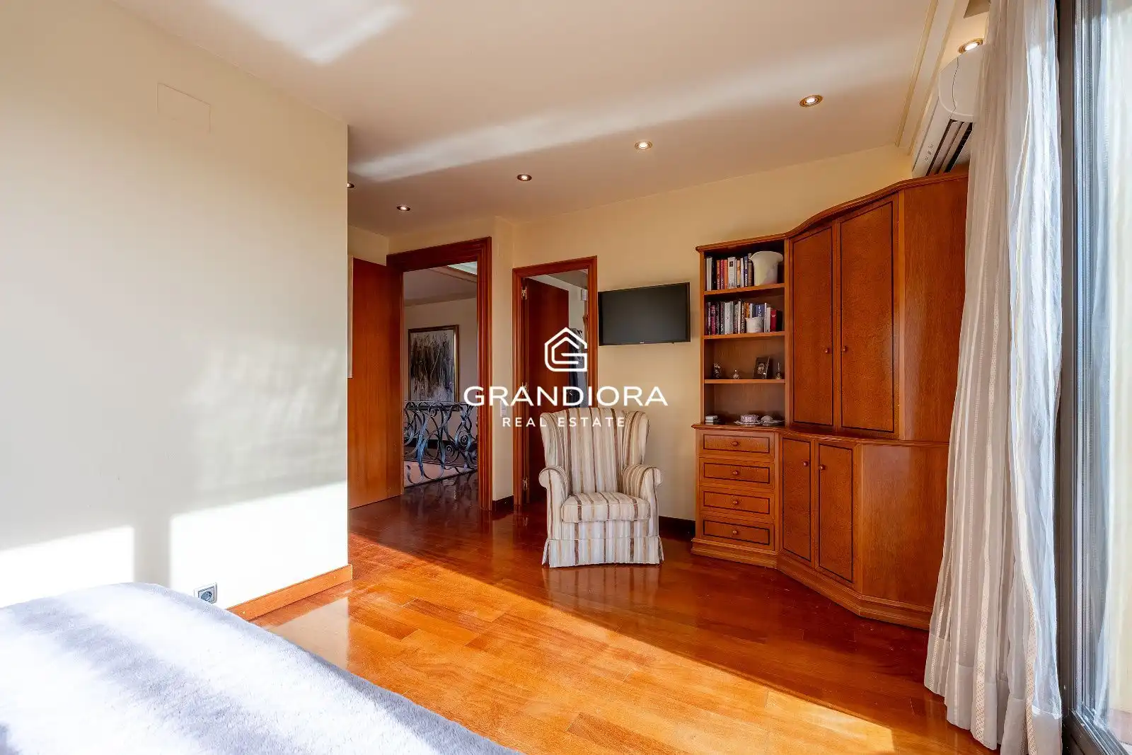 Detached house with pool for sale in Calle Llaüt, imagen 24