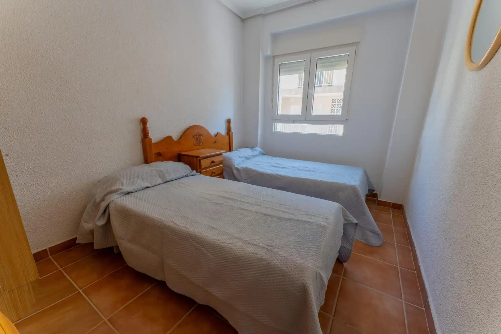 Habitación de Piso de alquiler en Santa Pola con Aire acondicionado, Terraza y Amueblado