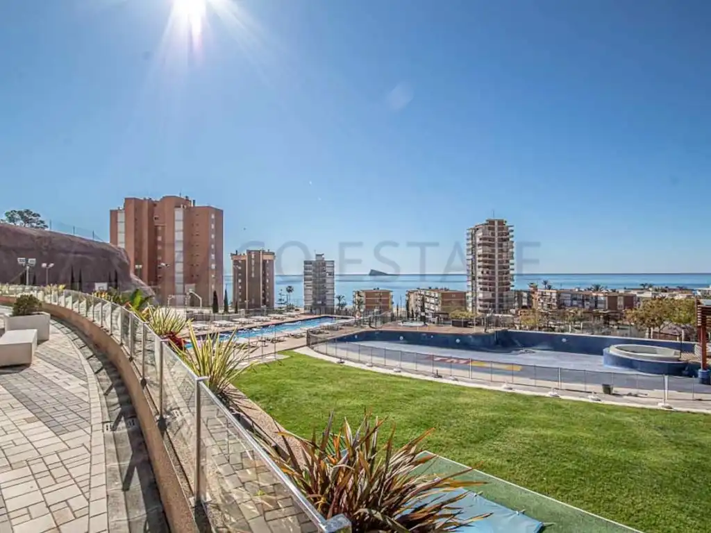 Wohnung zur Miete in Avenida Villajoyosa La, Playa Poniente