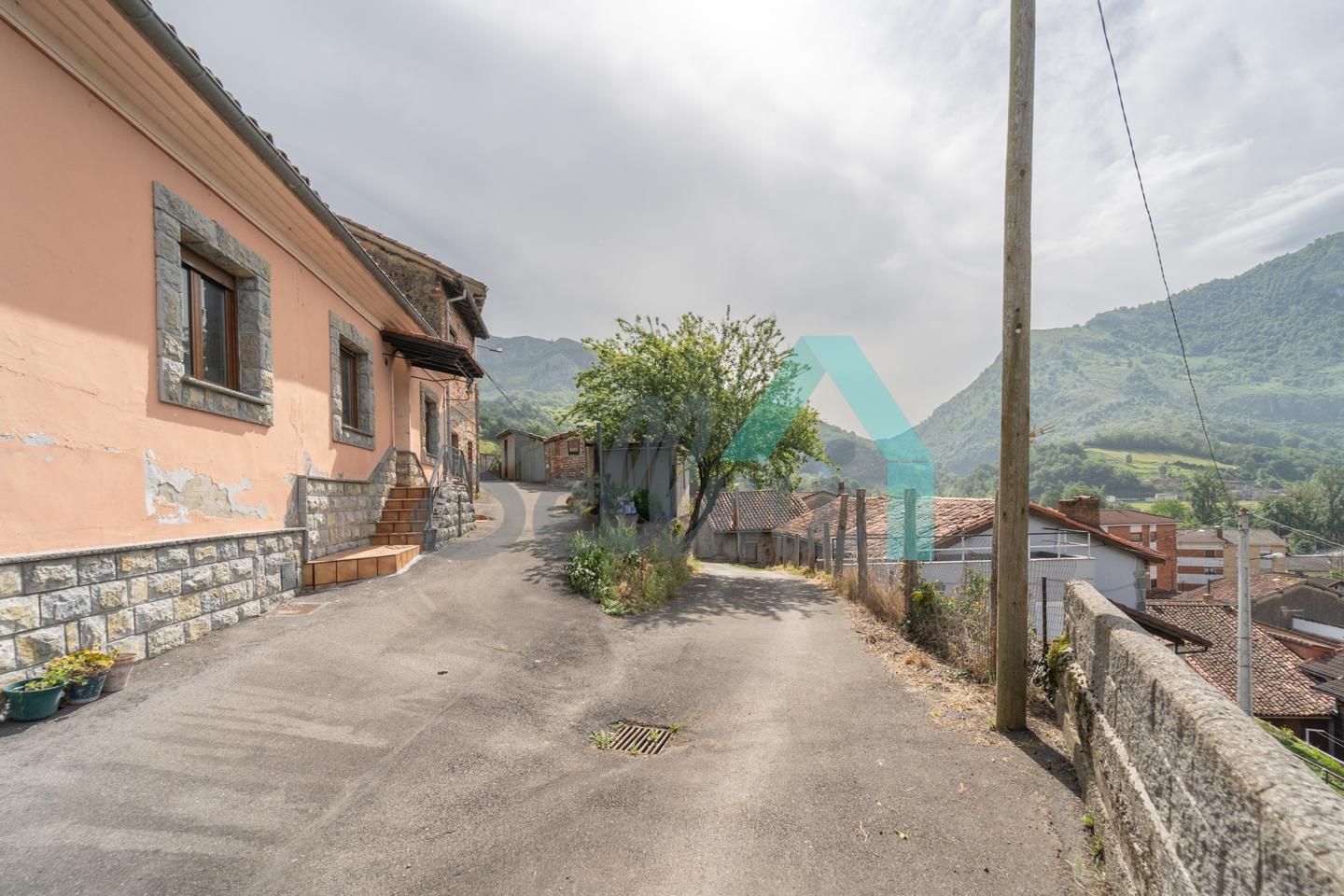 Exterior view of House or chalet for sale in Laviana  with Heating and Storage room