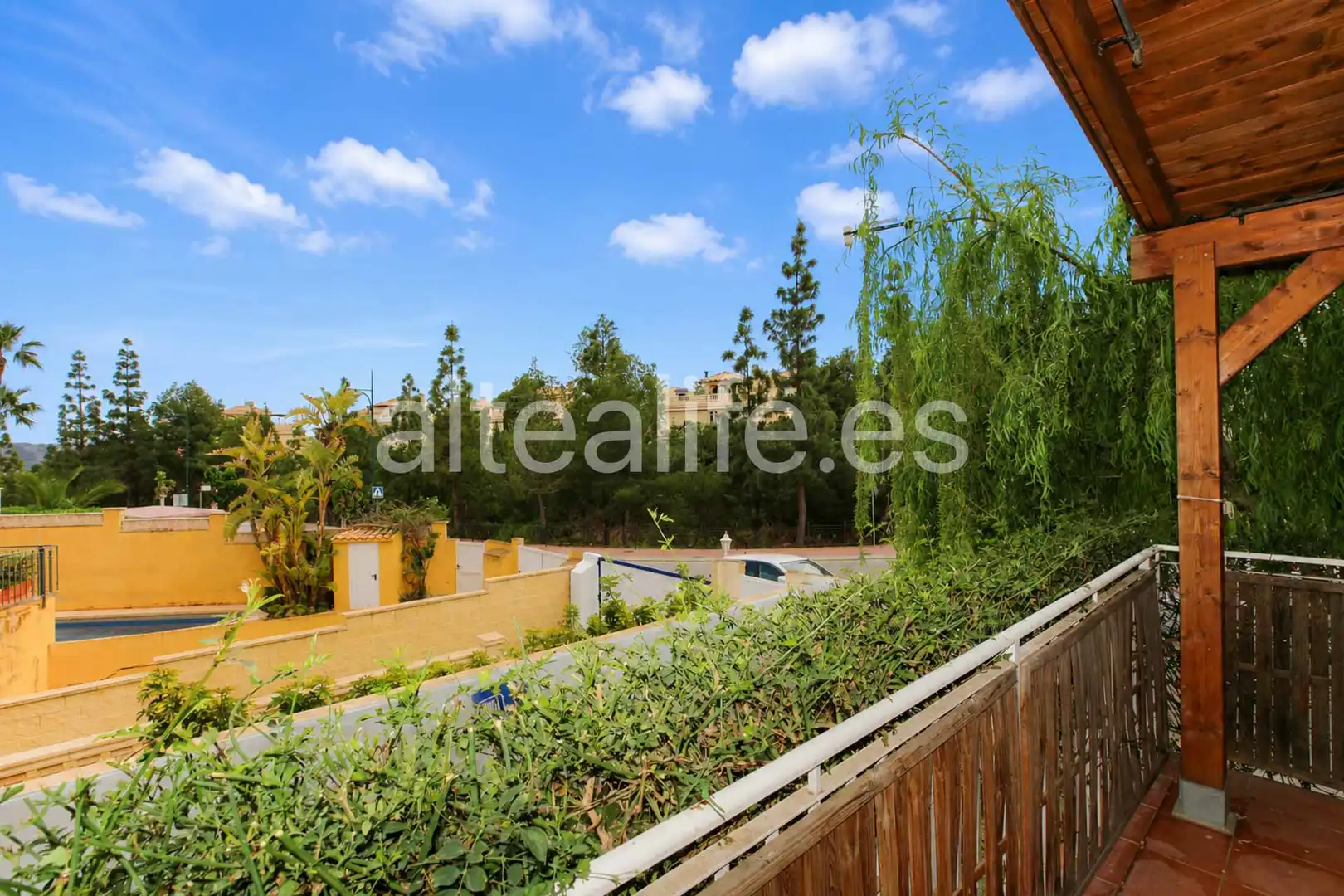 Jardín de Casa adosada en venta en La Nucia con Aire acondicionado, Jardín privado y Terraza