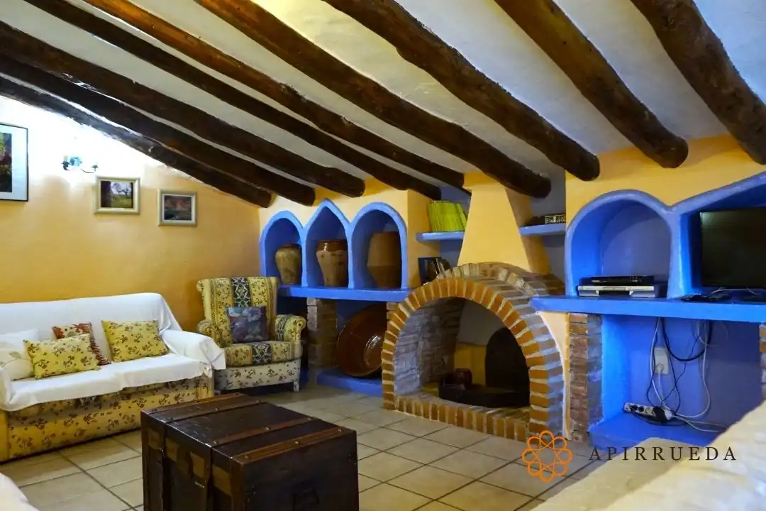 Houses for sale in Bijuesca  with Heating and Furnished