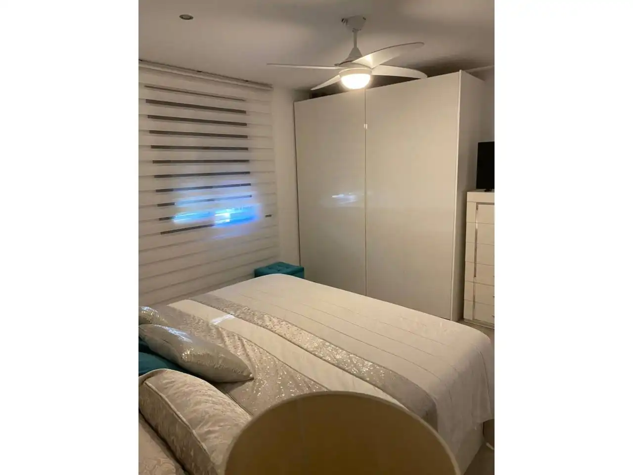 Habitación de Casa o chalet en venta en Estepona con Calefacción, Jardín privado y Terraza