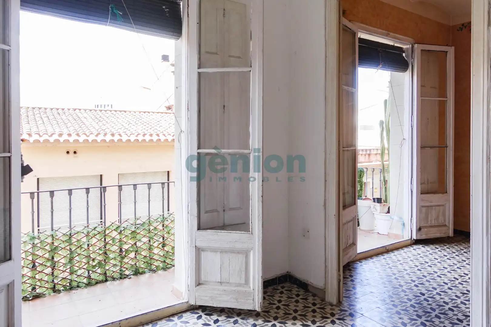 Habitación de Piso en venta en Girona con Calefacción, Terraza y Balcón