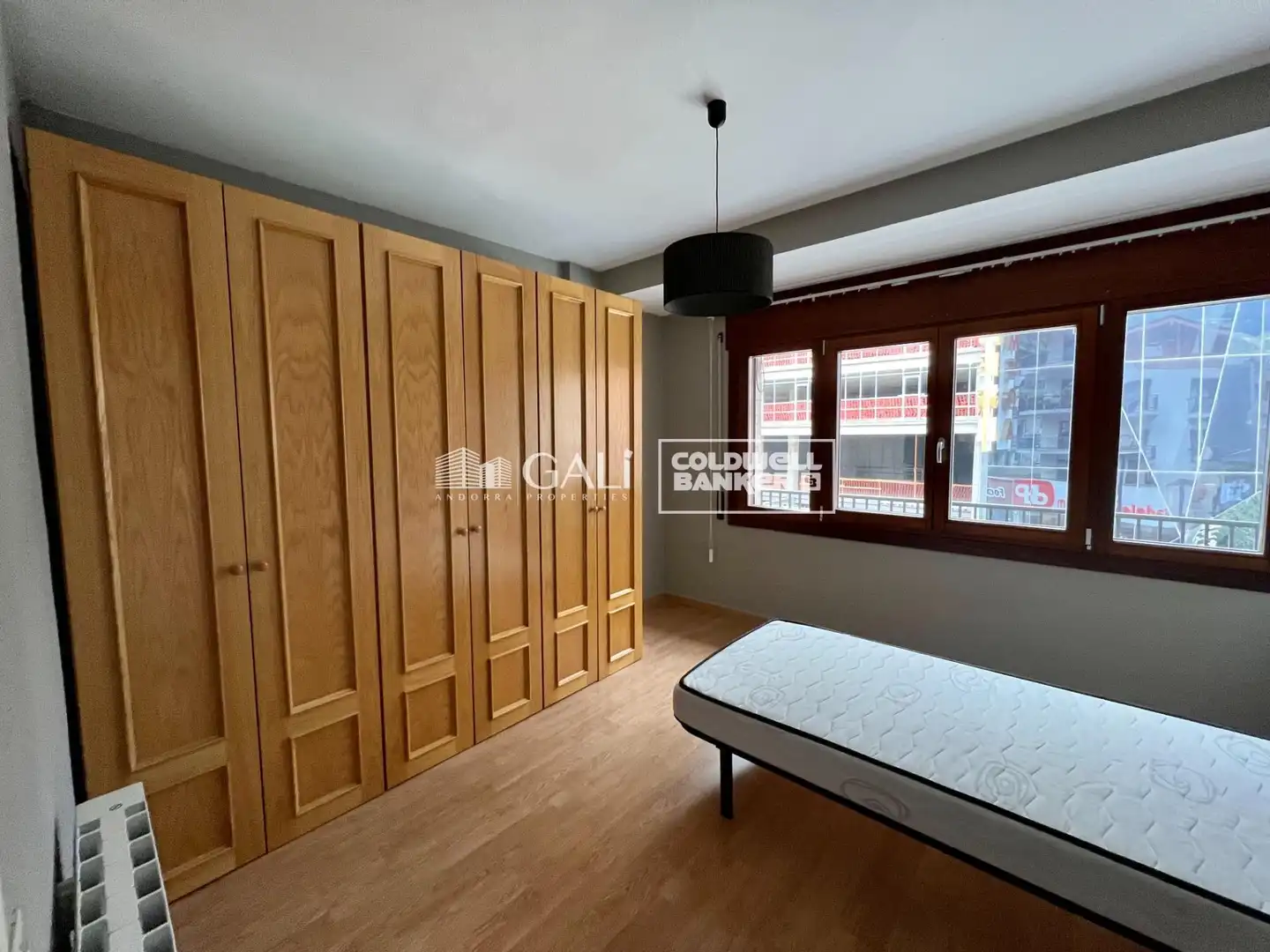 Habitación de Piso en venta en Andorra la Vella con Calefacción, Parquet y Terraza