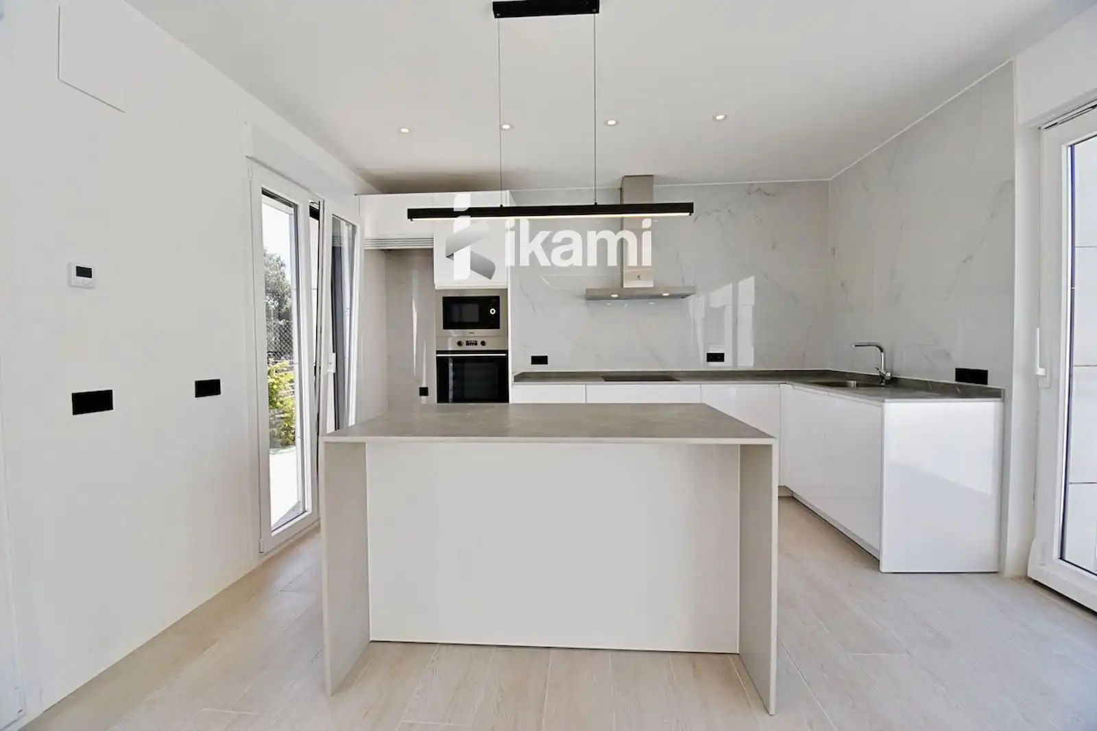 Kitchen of Houses for sale in Chiloeches  with Air Conditioner and Alarm