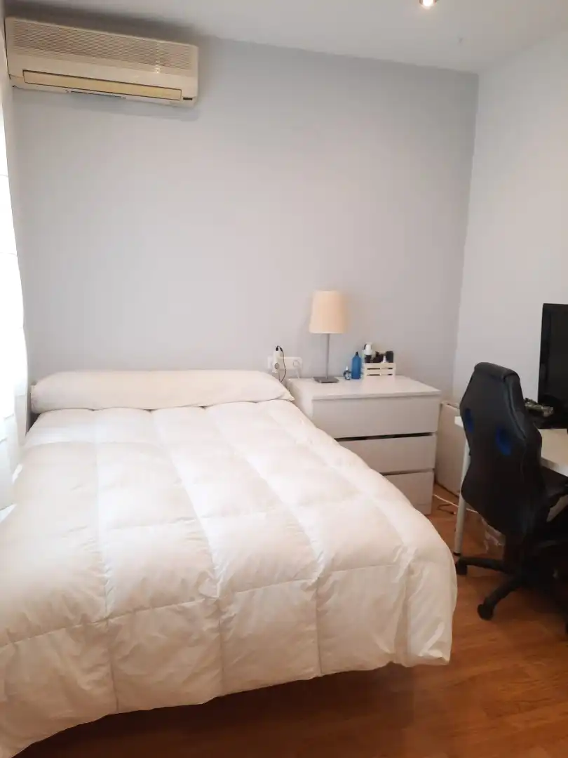 Bedroom of Detached homes for sale in Almendralejo  with Air Conditioner, Parquet flooring and Terrace