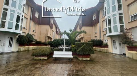 Foto 2 de Pis en venda a Barrio Mioño, 48, Mioño - Santullán, Castro-Urdiales