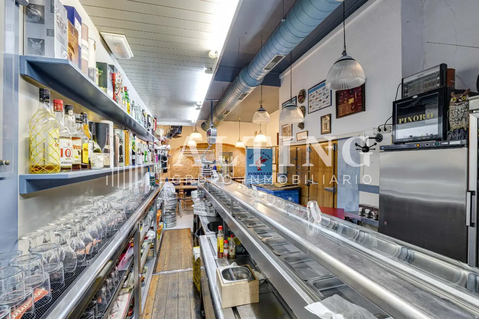 Local en venda en Barcelona amb Aire condicionat i Moblat