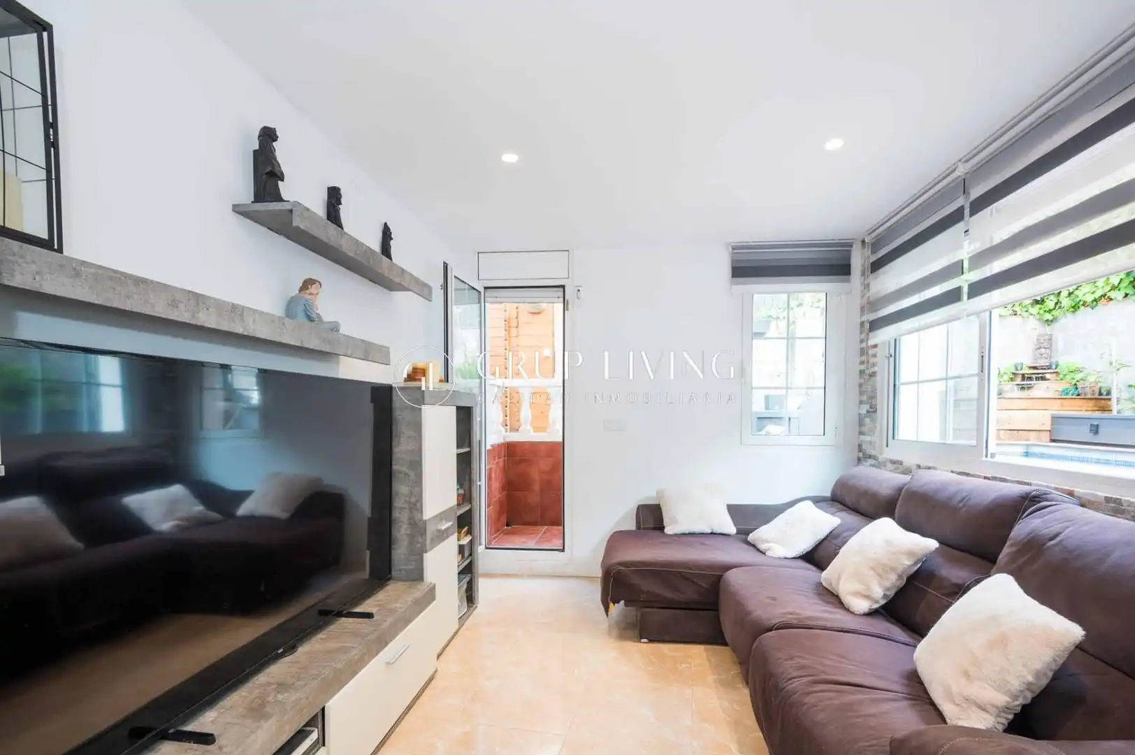 Sala de estar de Piso en venta en Sitges con Calefacción, Jardín privado y Terraza