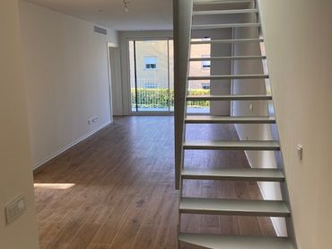 Piso de obra nueva con piscina en venta en Carrer d'Álvarez 25