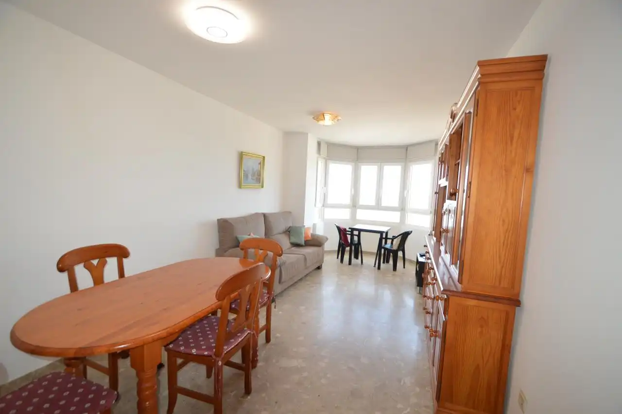 Flat with terrace for sale in Casco Urbano, imagen 3