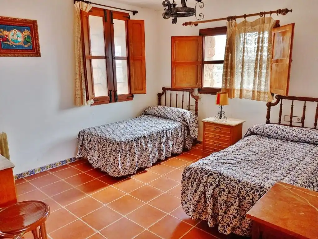 Habitación de Casa o chalet en venta en Alpuente con Calefacción, Terraza y Horno