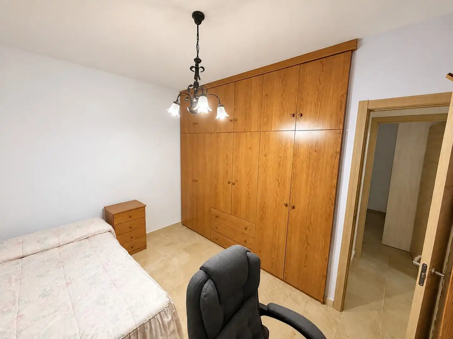 Bedroom of Houses for sale in Santa Fe, Granada