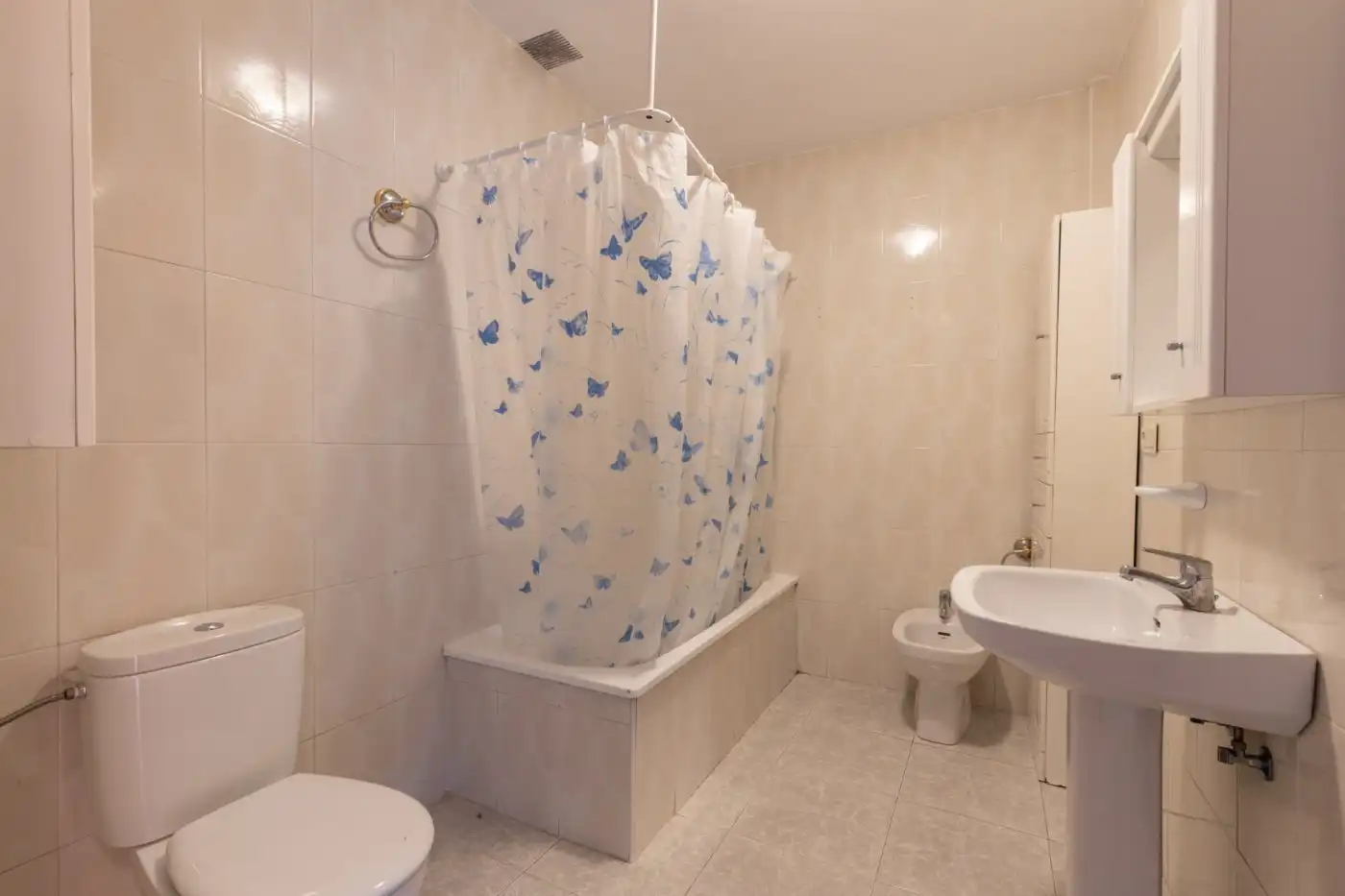 Badezimmer von Wohnung zum Verkauf in Moraleda de Zafayona mit Klimaanlage, Terrasse und Balkon
