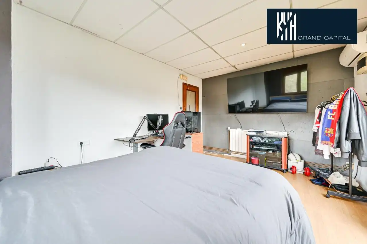 Habitación de Casa adosada en venta en Juià