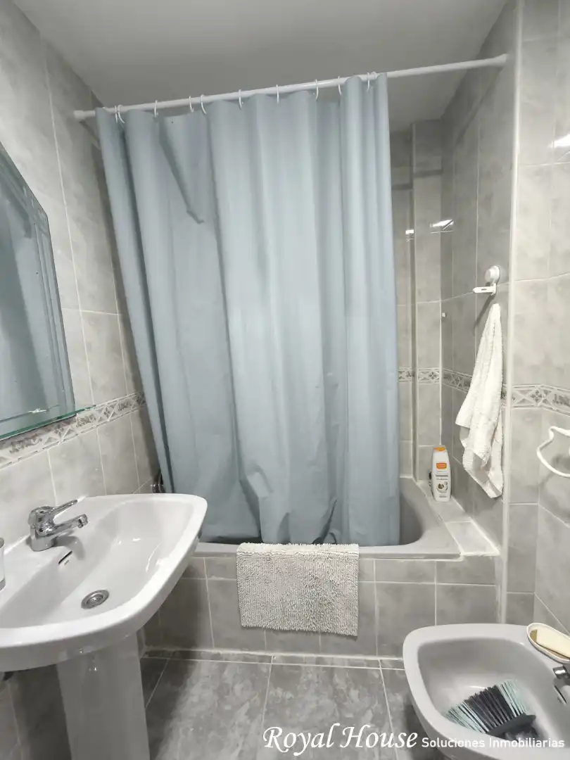 Baño de Apartamento en venta en Collado Villalba con Calefacción, Terraza y Horno