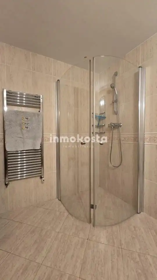 Bathroom of Flat for rent in L'Alfàs del Pi  with Air Conditioner, Terrace and Furnished