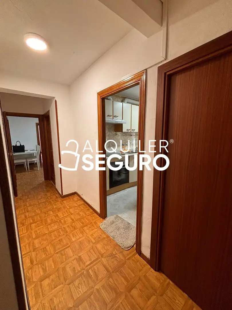 Wohnung zur Miete in del Campo de la Paloma, Palomeras Sureste