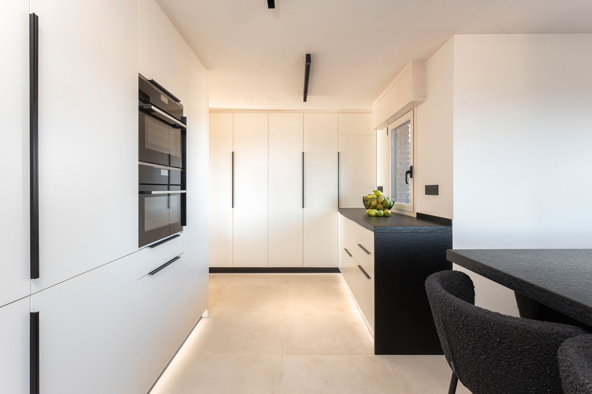 Kitchen of Attic for sale in Figueres  with Air Conditioner, Heating and Parquet flooring