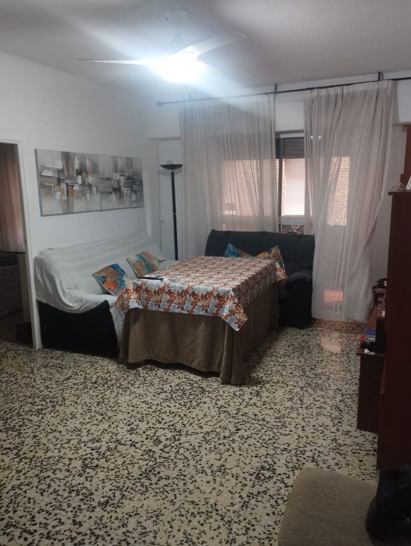 Dormitori de Pis de lloguer en  Córdoba Capital amb Aire condicionat, Calefacció i Terrassa