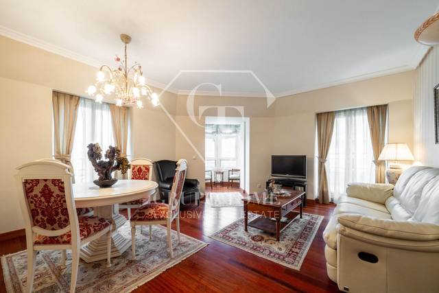 Piso en Alquiler en Paseo Paseo Ramón María Lili, 6 en Gros