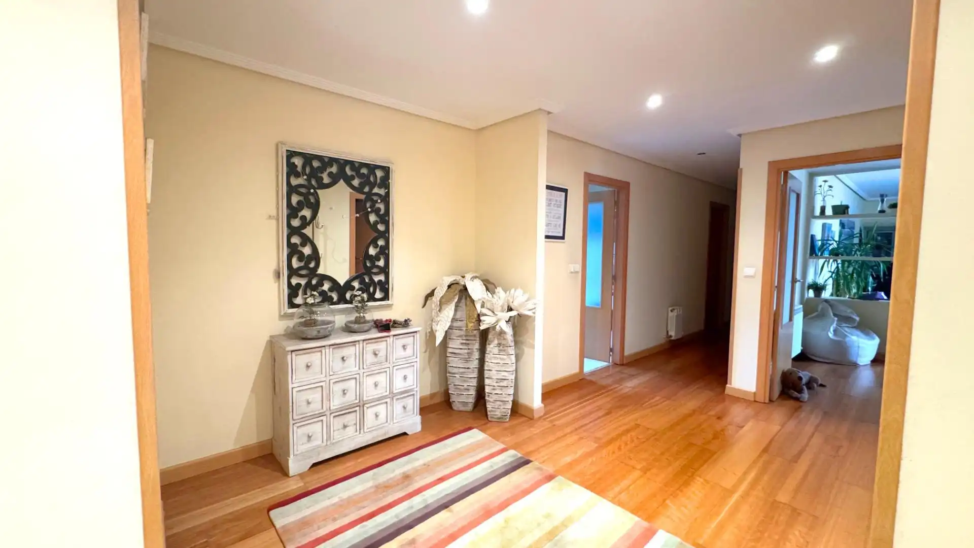Piso con terraza en venta en Valdenoja, imagen 2