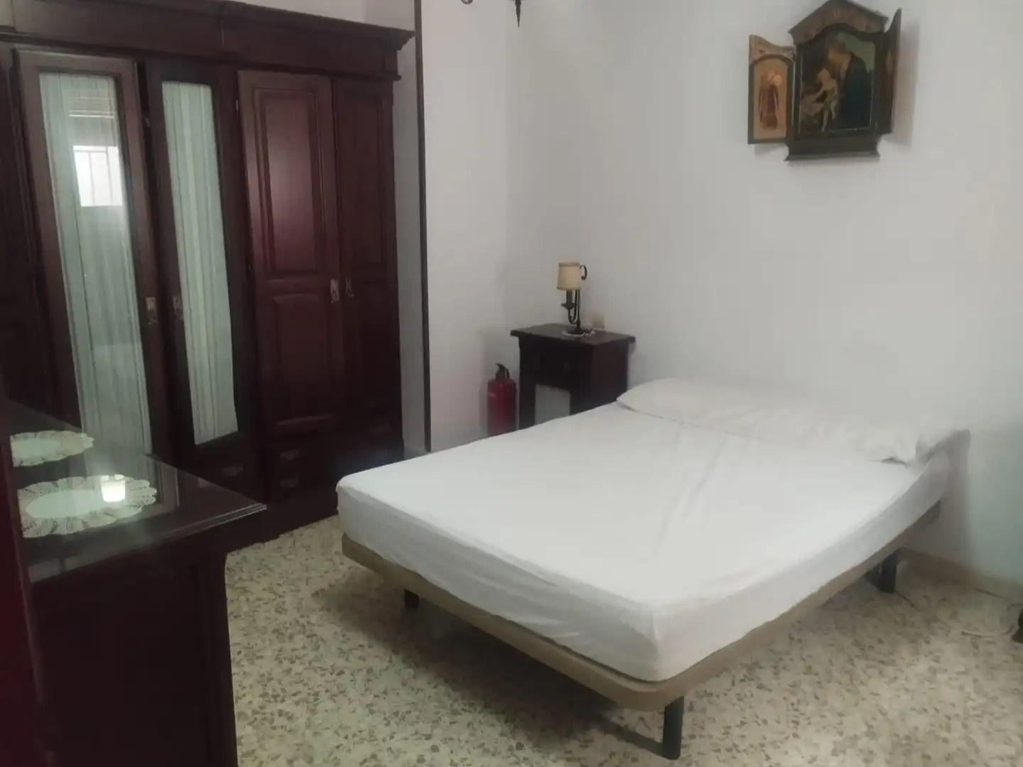 Bedroom of Flat for rent in Utrera  with Air Conditioner and Furnished