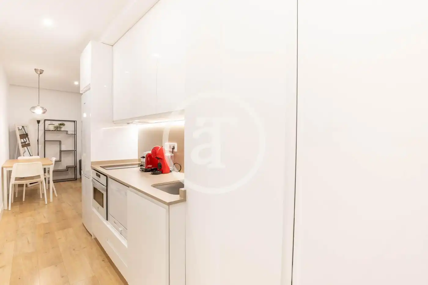 Wohnung zur Miete in CALLE DE RAFAEL HERRERA, Castilla