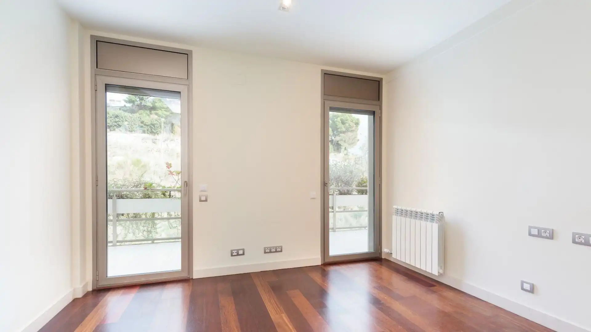 Bedroom of Flat for rent in Barcelona  with Private garden, Parquet flooring and Terrace