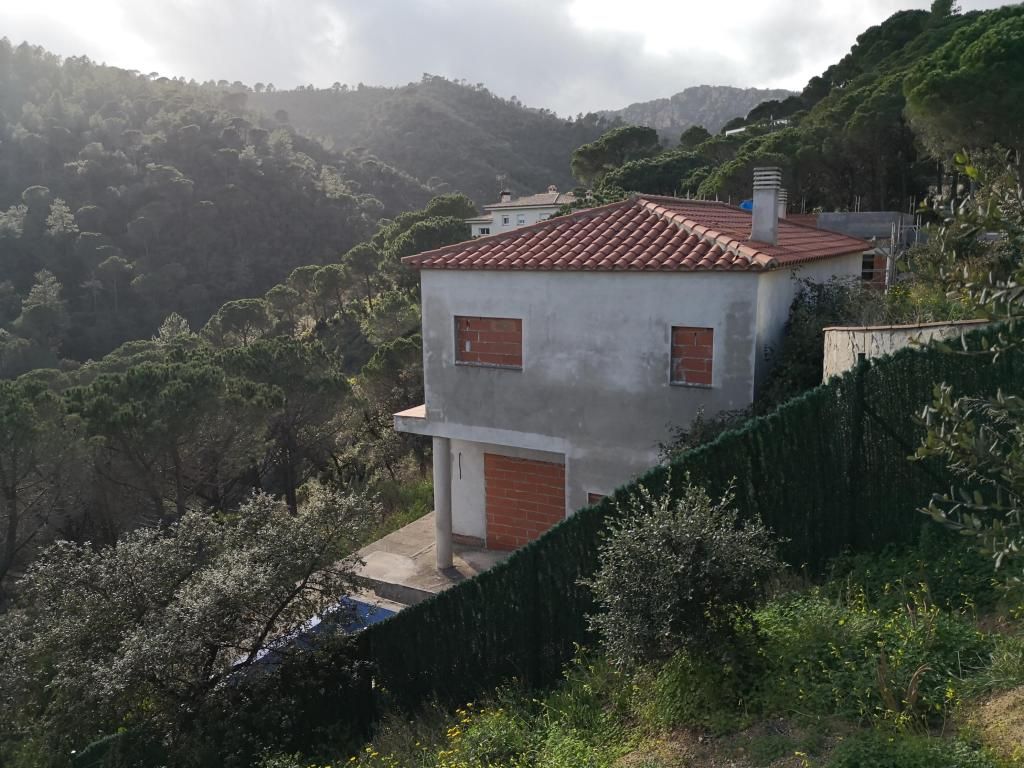 Vista exterior de Edifici en venda en Sant Feliu de Guíxols