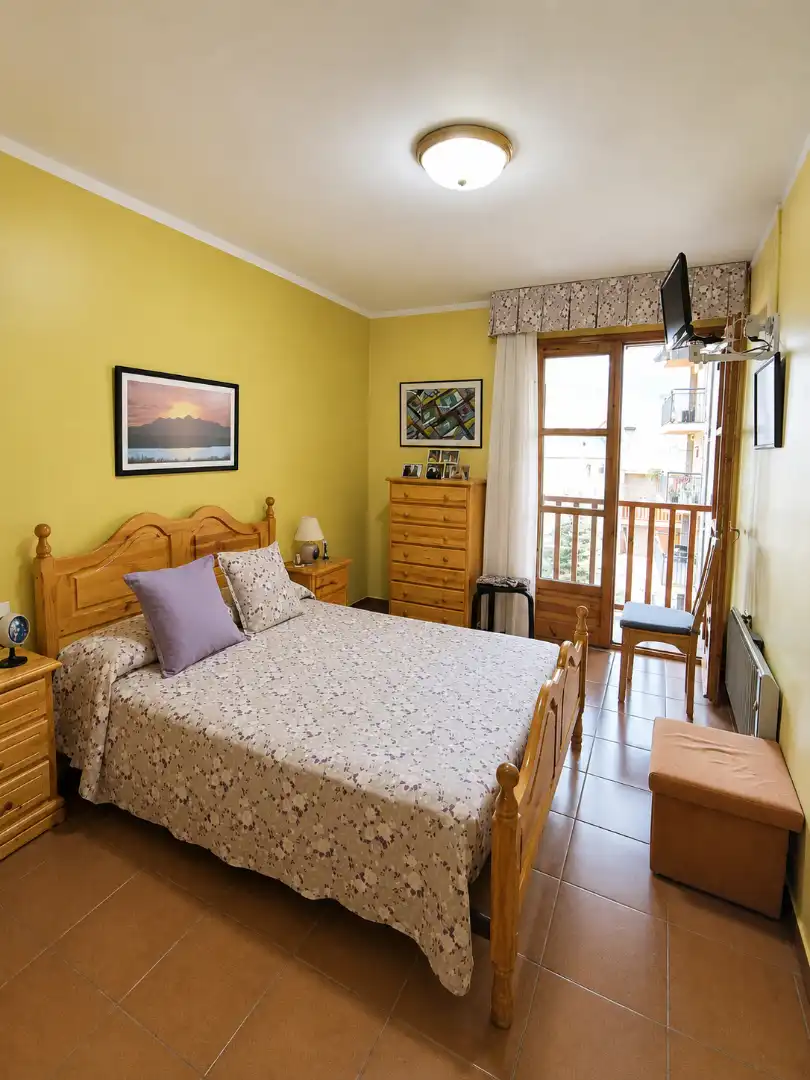Bedroom of Flat for sale in Rialp  with Storage room, Furnished and Oven