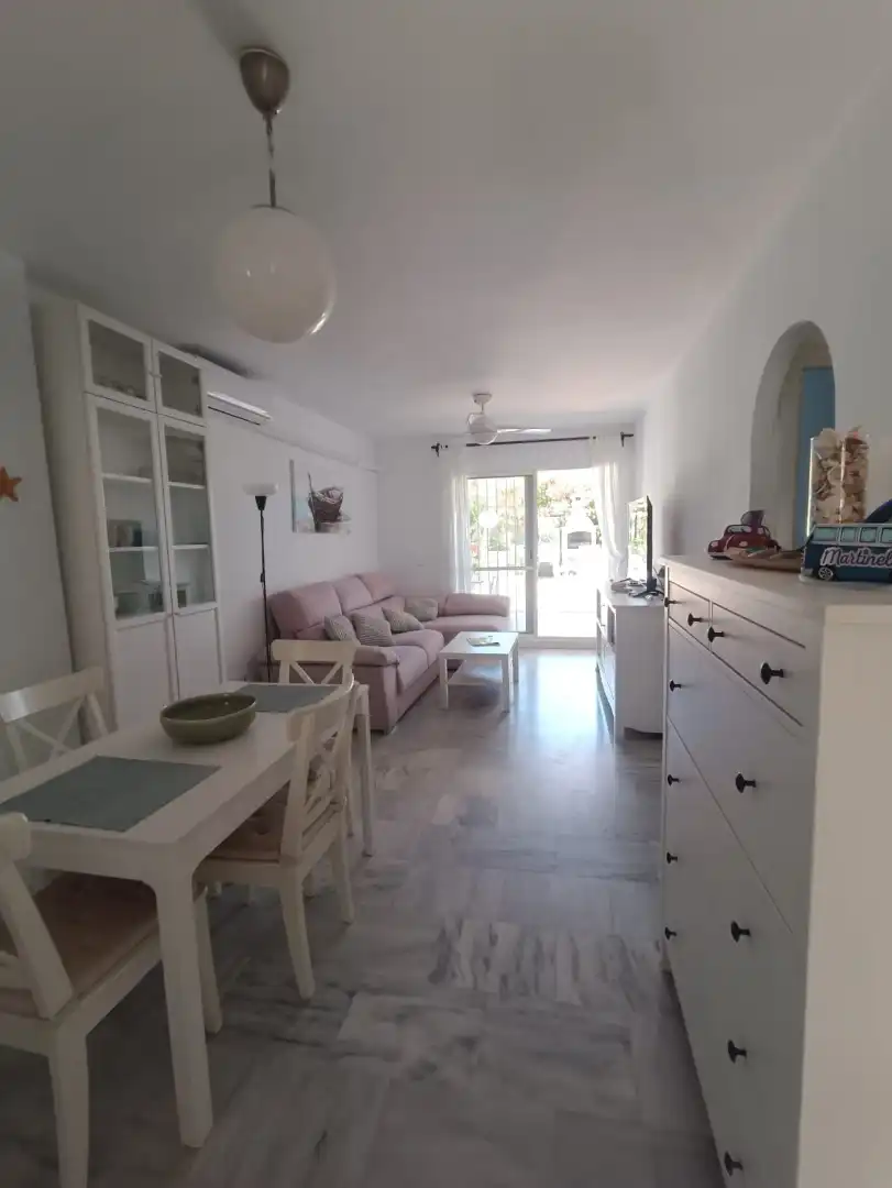 Living room of Flat for sale in Mijas  with Air Conditioner, Storage room and Furnished