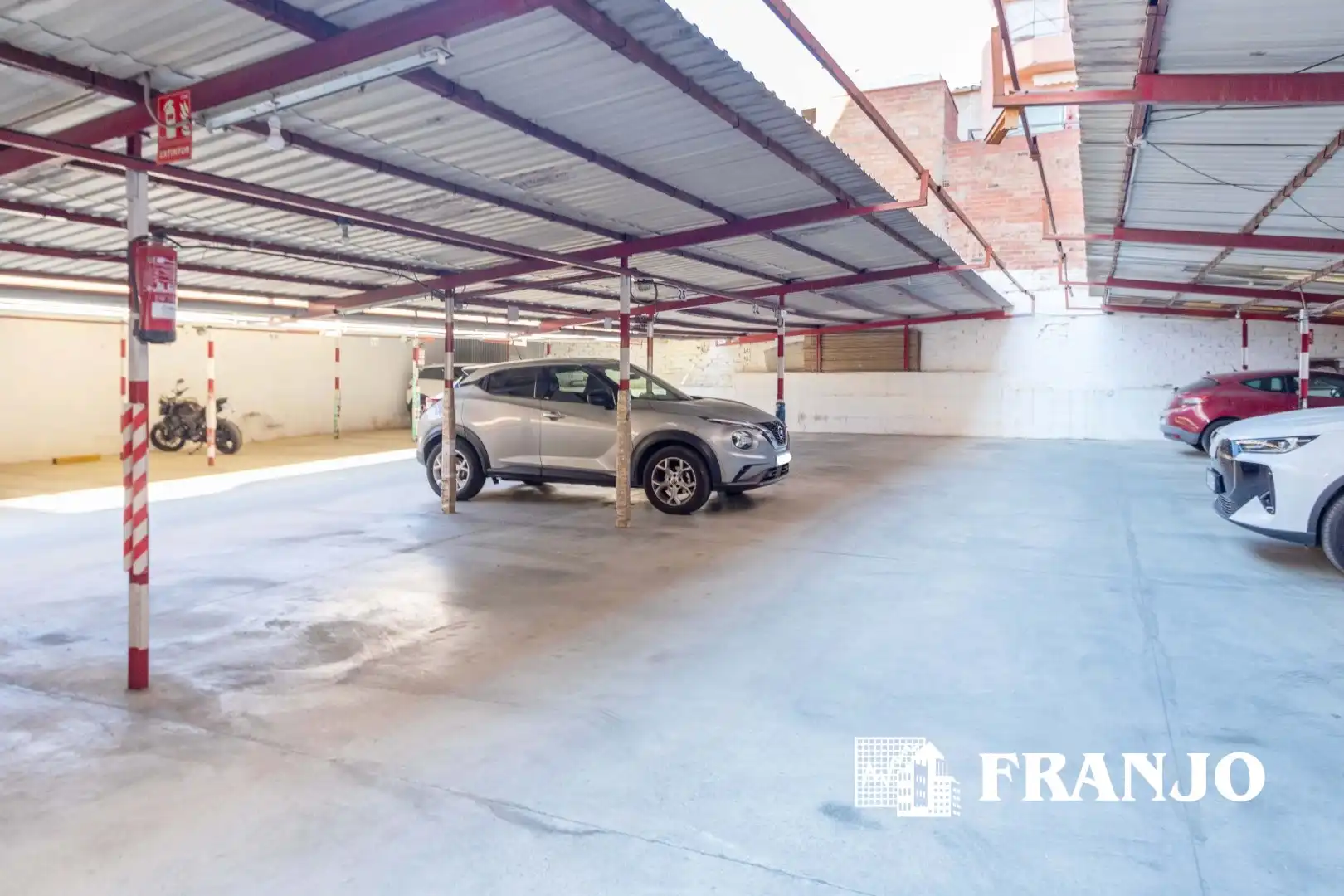 Parkplatz von Residential zum Verkauf in Sabadell