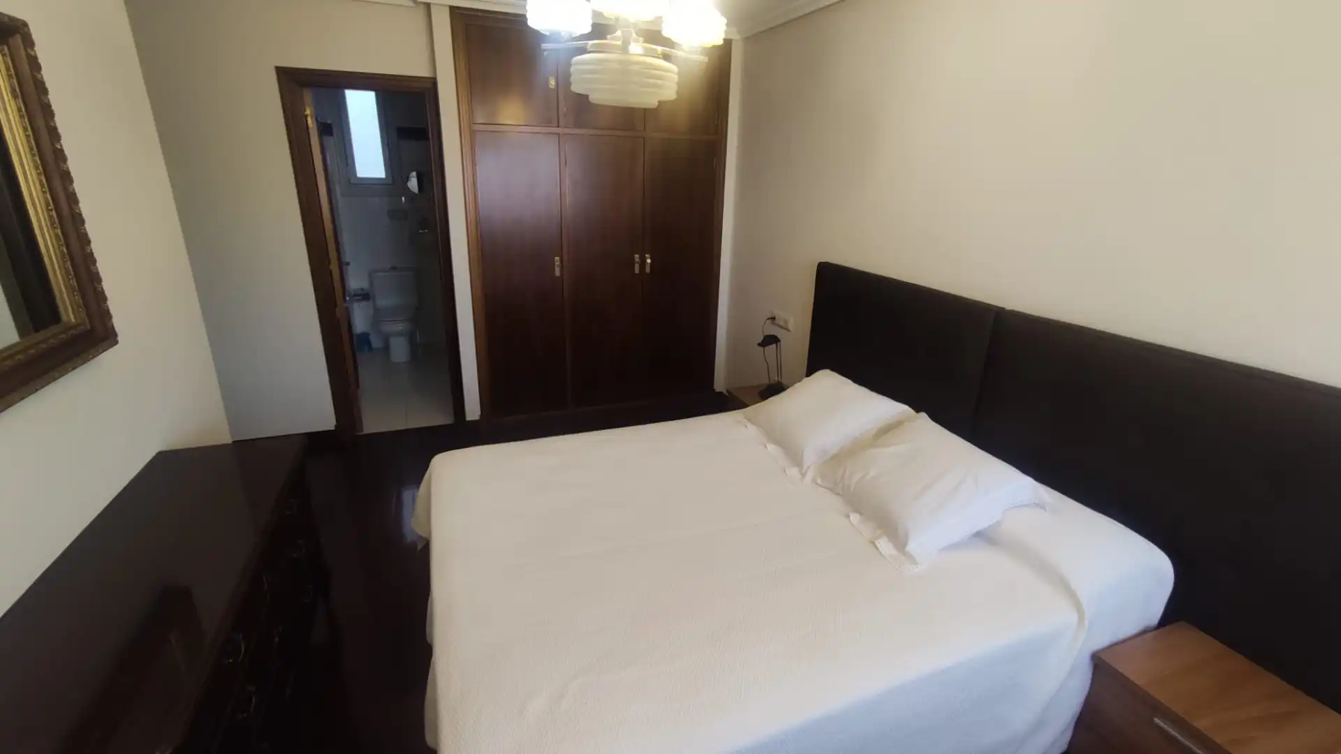 Bedroom of Flat for rent in Ourense Capital   with Furnished, Oven and Washing machine