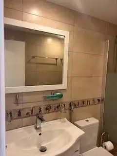 Baño de Apartamento en venta en Arona con Terraza, Amueblado y Horno