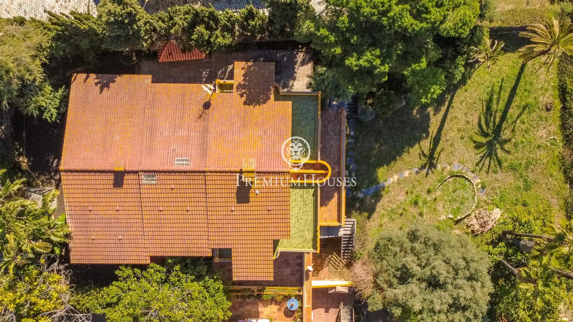 Vista exterior de Casa o chalet en venta en Arenys de Mar con Calefacción, Jardín privado y Terraza