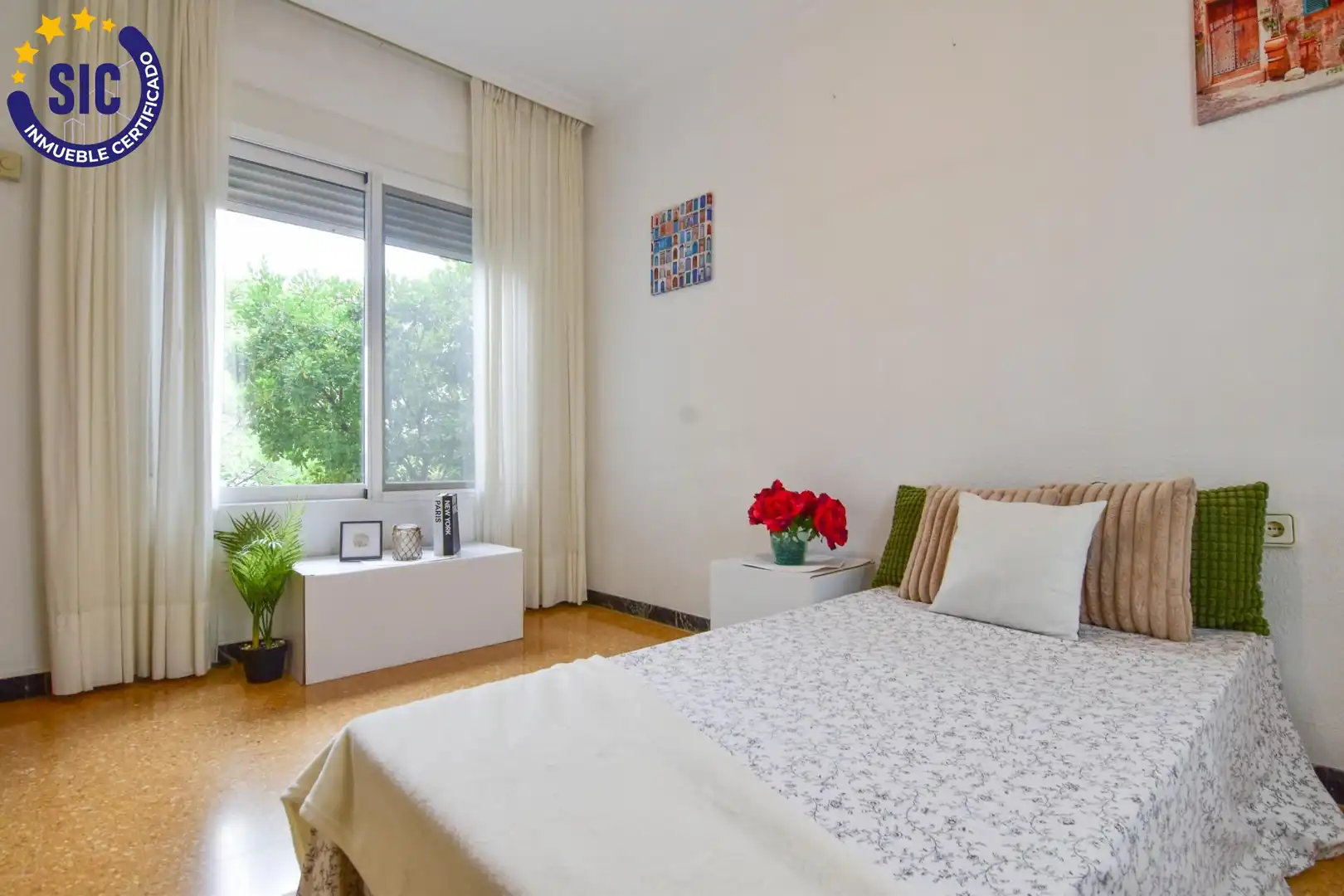 Habitación de Casa o chalet en venta en Torrent con Aire acondicionado, Jardín privado y Terraza