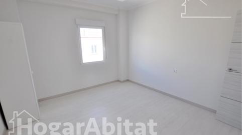 Foto 2 de Pis en venda a Calle Maestro Serrano, Cardenal Benlloch, Mislata